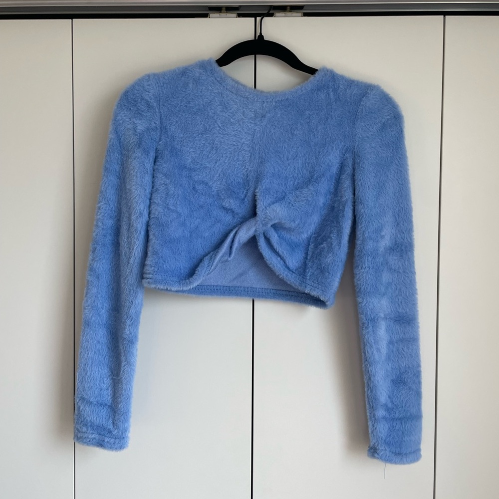 Zara Blue Fuzzy Long Sleeve Crop Top
